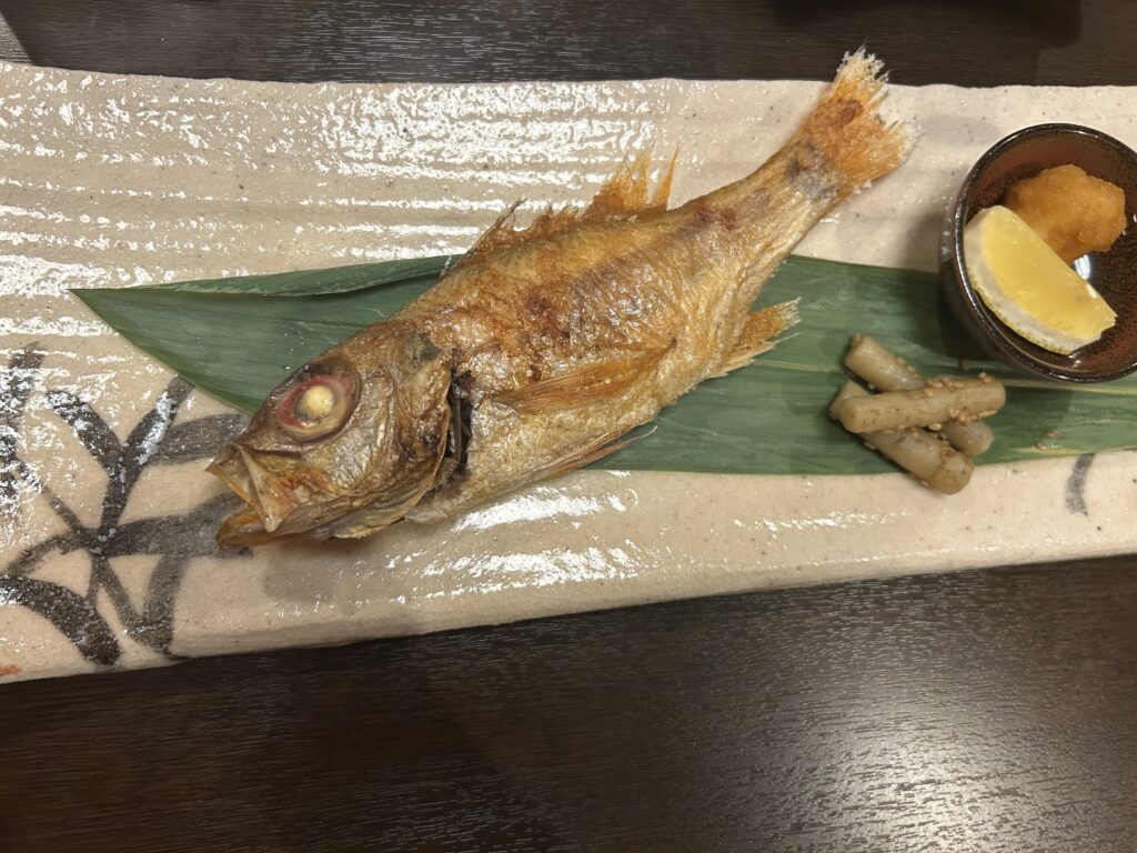 名物のノドグロの塩焼き